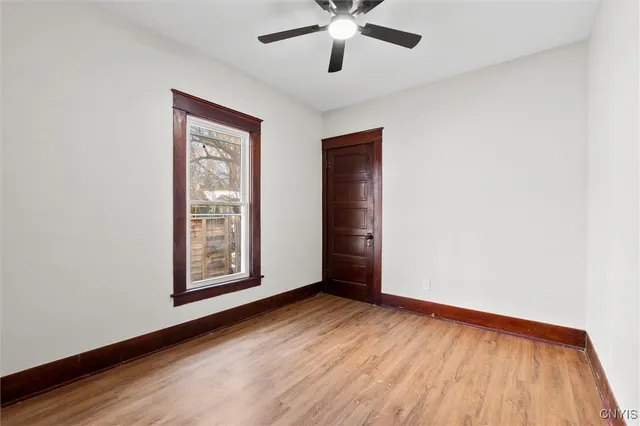 $174,900 | 106 West Avenue, De Witt, NY 13057