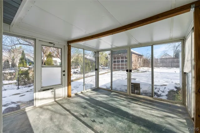 $174,900 | 106 West Avenue, De Witt, NY 13057