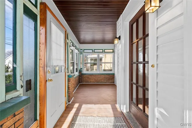 $174,900 | 106 West Avenue, De Witt, NY 13057