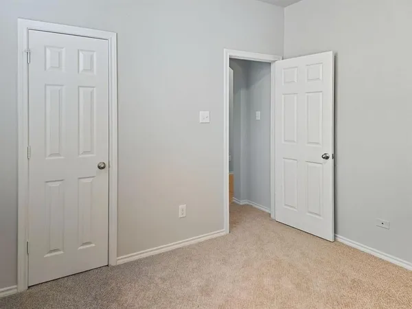 $2,300 | 2820 Stonewall Lane, Fort Worth, TX 76123