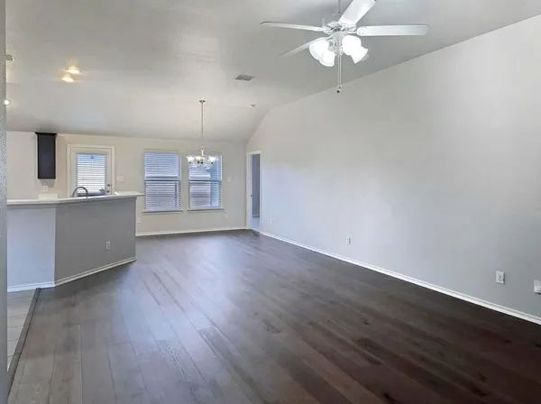 $2,300 | 2820 Stonewall Lane, Fort Worth, TX 76123