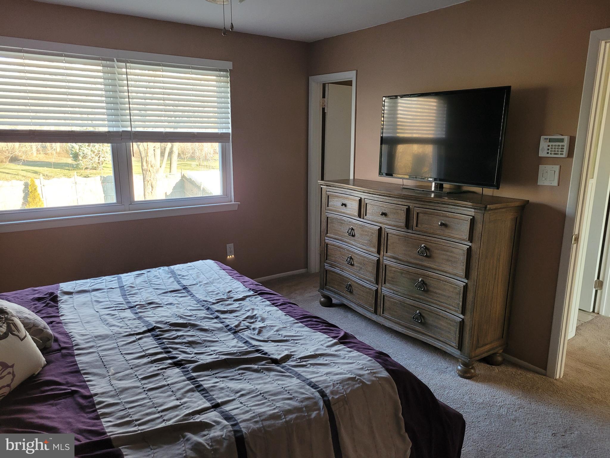 154 Stratton Lane Mount Laurel, NJ 08054 - Photo 12 of 20 Gallery Image 12