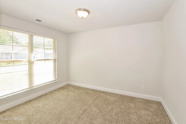 $2,370 | 7826 Ferndale Drive, Olive Branch, MS 38654