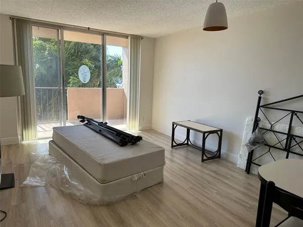 $1,850 | 777 South Federal Highway, Unit 511RP, Pompano Beach, FL 33062