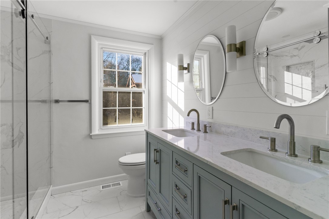 15 R Milton (r Rear) Street Johnston, RI 02919 - Photo 3 of 22 Primary Suite Bath