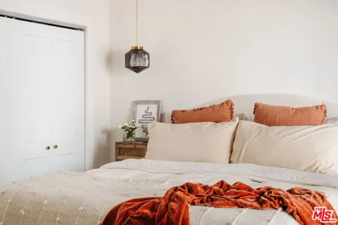 $799,000 | 1010 Palm Avenue, Unit 106, West Hollywood, CA 90069