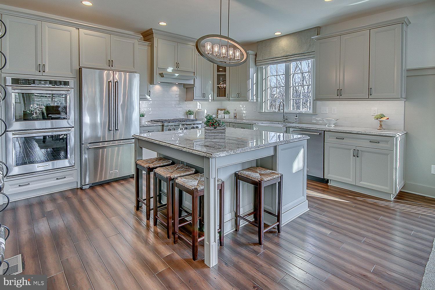 5464 Sanderling Road Doylestown, PA 18902 - Photo 8 of 18 Gallery Image 8