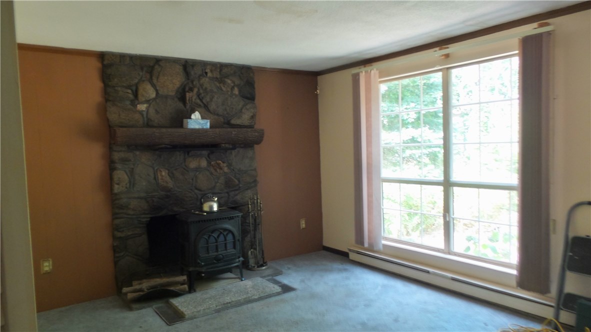 114 Burlingame Road Smithfield, RI 02917 - Photo 7 of 18 Gallery Image 7