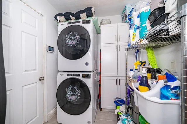 $2,400 | 702 Via Bianca Drive, Davenport, FL 33896