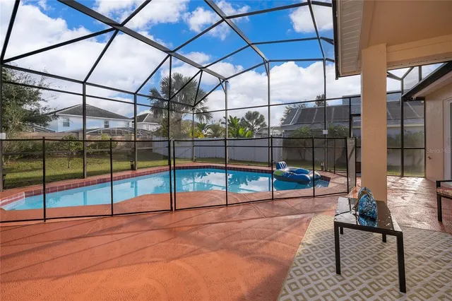 $2,400 | 702 Via Bianca Drive, Davenport, FL 33896