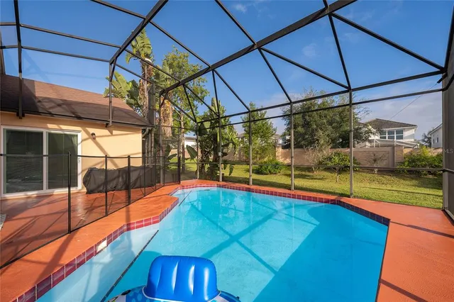 $2,400 | 702 Via Bianca Drive, Davenport, FL 33896