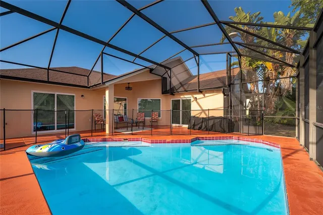 $2,400 | 702 Via Bianca Drive, Davenport, FL 33896