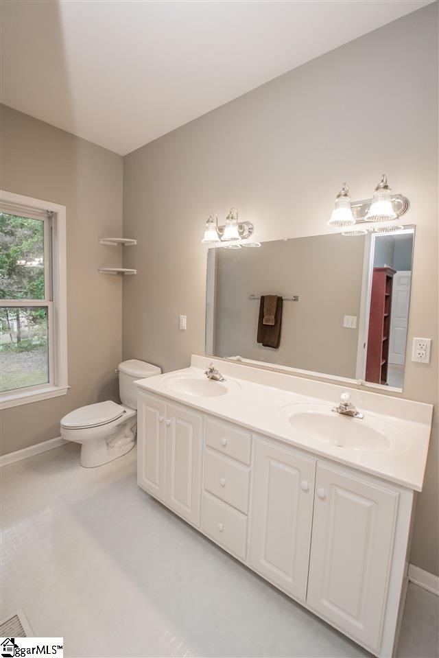 419 Patriot Court Anderson, SC 29621 - Photo 20 of 36 Gallery Image 20
