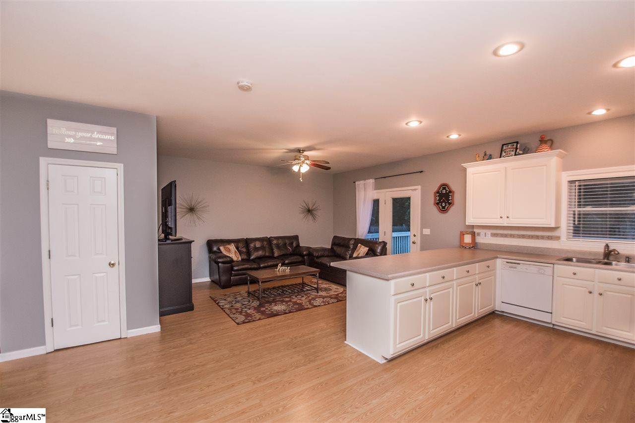 419 Patriot Court Anderson, SC 29621 - Photo 3 of 36 Gallery Image 3