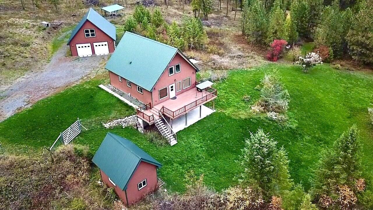 1049 B Deaver Road Evans, WA 99126 - Photo 2 of 50