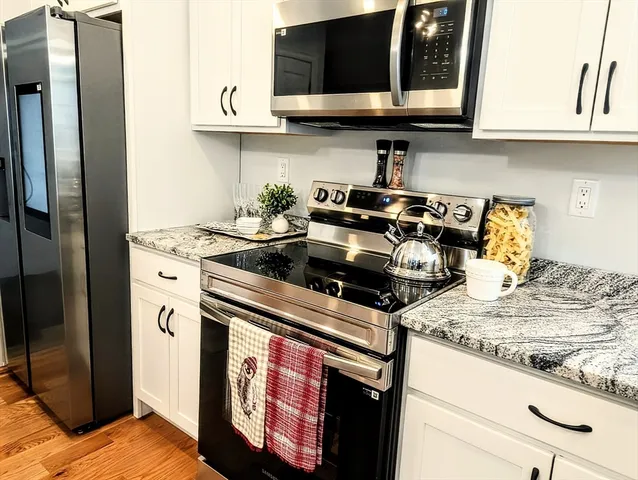 $1,190,000 | 72 Cottage Lane, Templeton, MA 01468