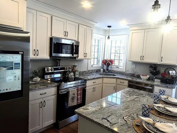 $1,190,000 | 72 Cottage Lane, Templeton, MA 01468