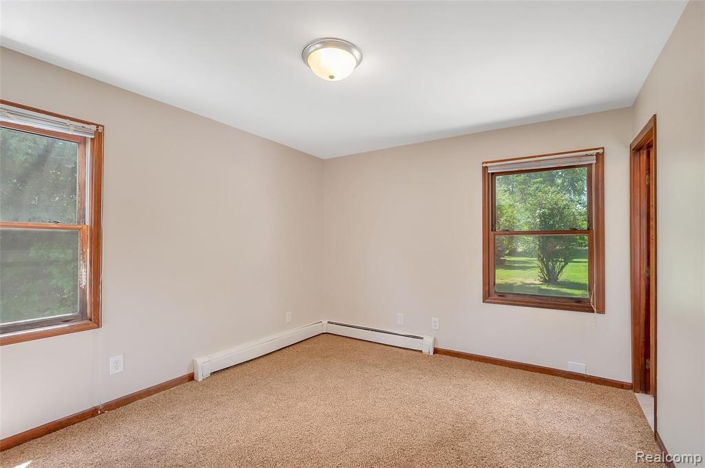 41495 Edison Lake Road Belleville, MI 48111 - Photo 16 of 25 Gallery Image 16