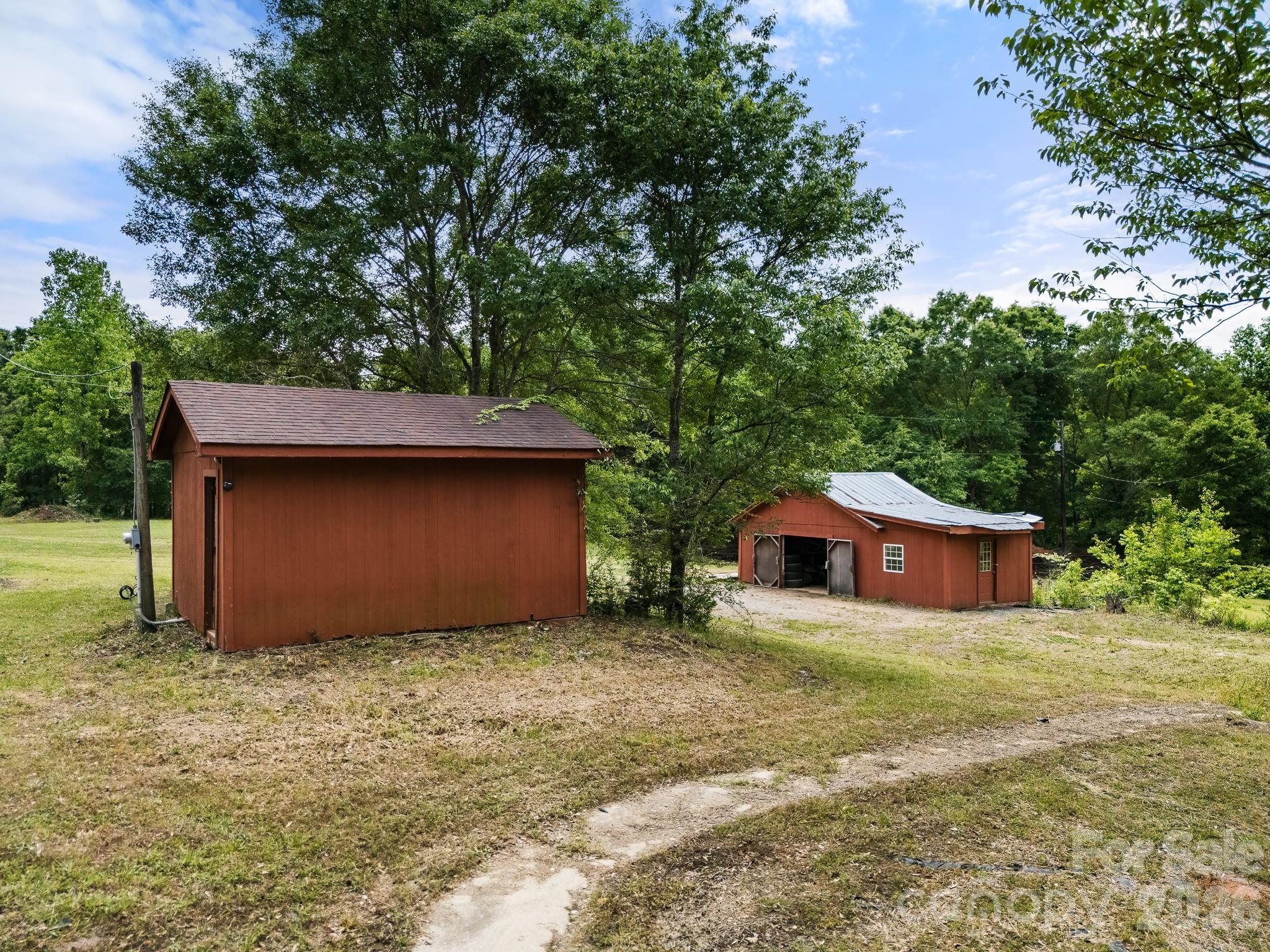 5129 State Road 51 Edgemoor, SC 29712 - Photo 28 of 35