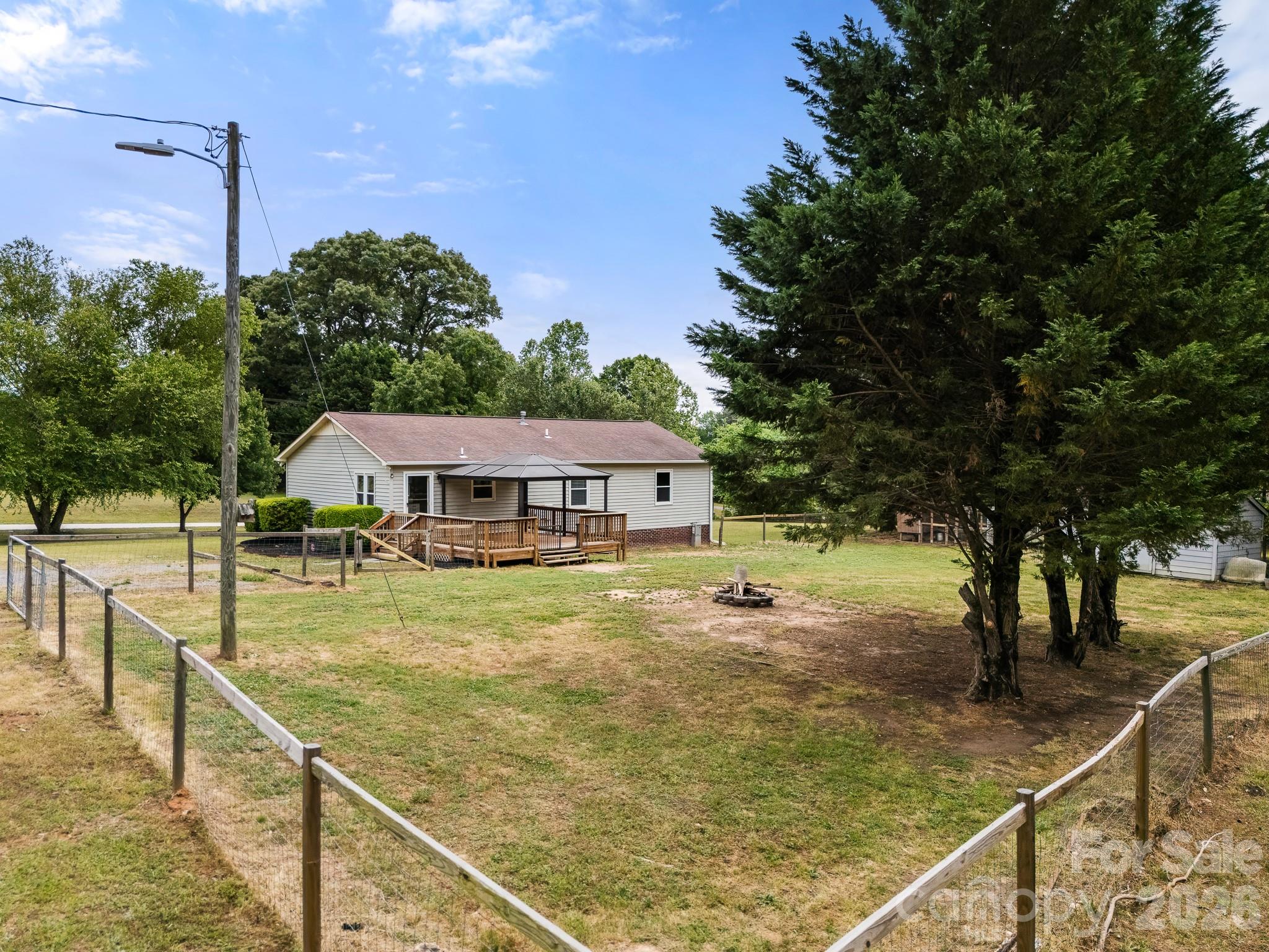 5129 State Road 51 Edgemoor, SC 29712 - Photo 31 of 35