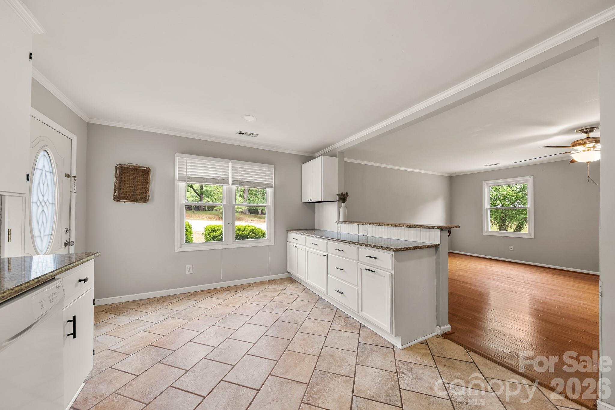 5129 State Road 51 Edgemoor, SC 29712 - Photo 8 of 35