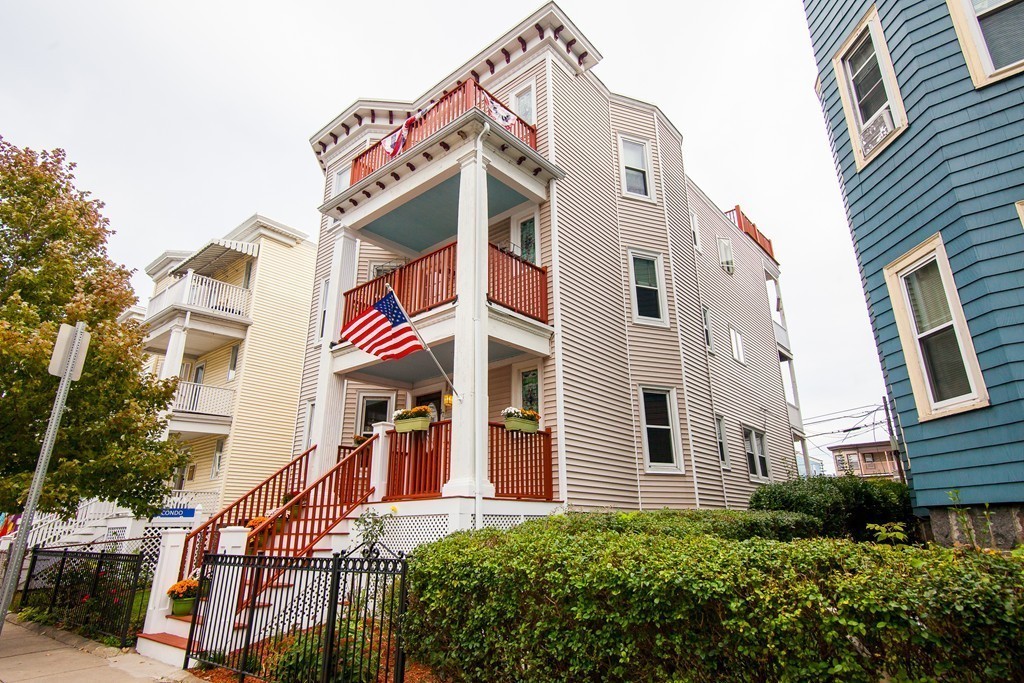 17 St Marks Road, Unit 2 Boston, MA 02124 - Photo 5 of 25 Gallery Image 5