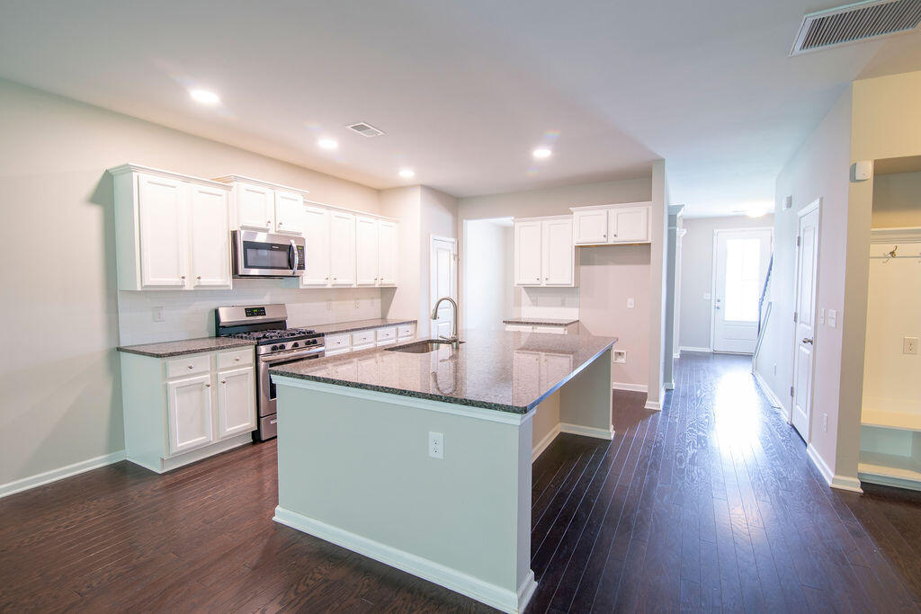 125 Nolin Road Moncks Corner, SC 29461 - Photo 4 of 18 kitchen