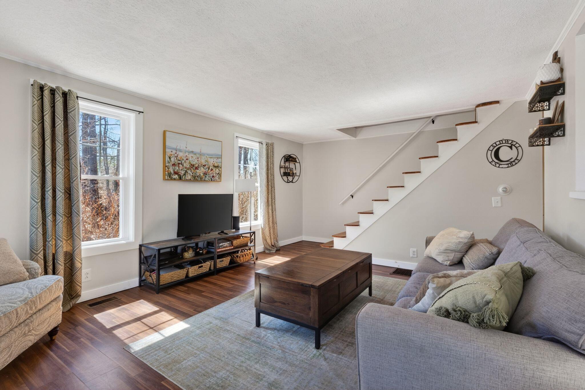 34 Tow Path Road Gorham, ME 04038 - Photo 12 of 40 34_Tow_Path_Rd_034