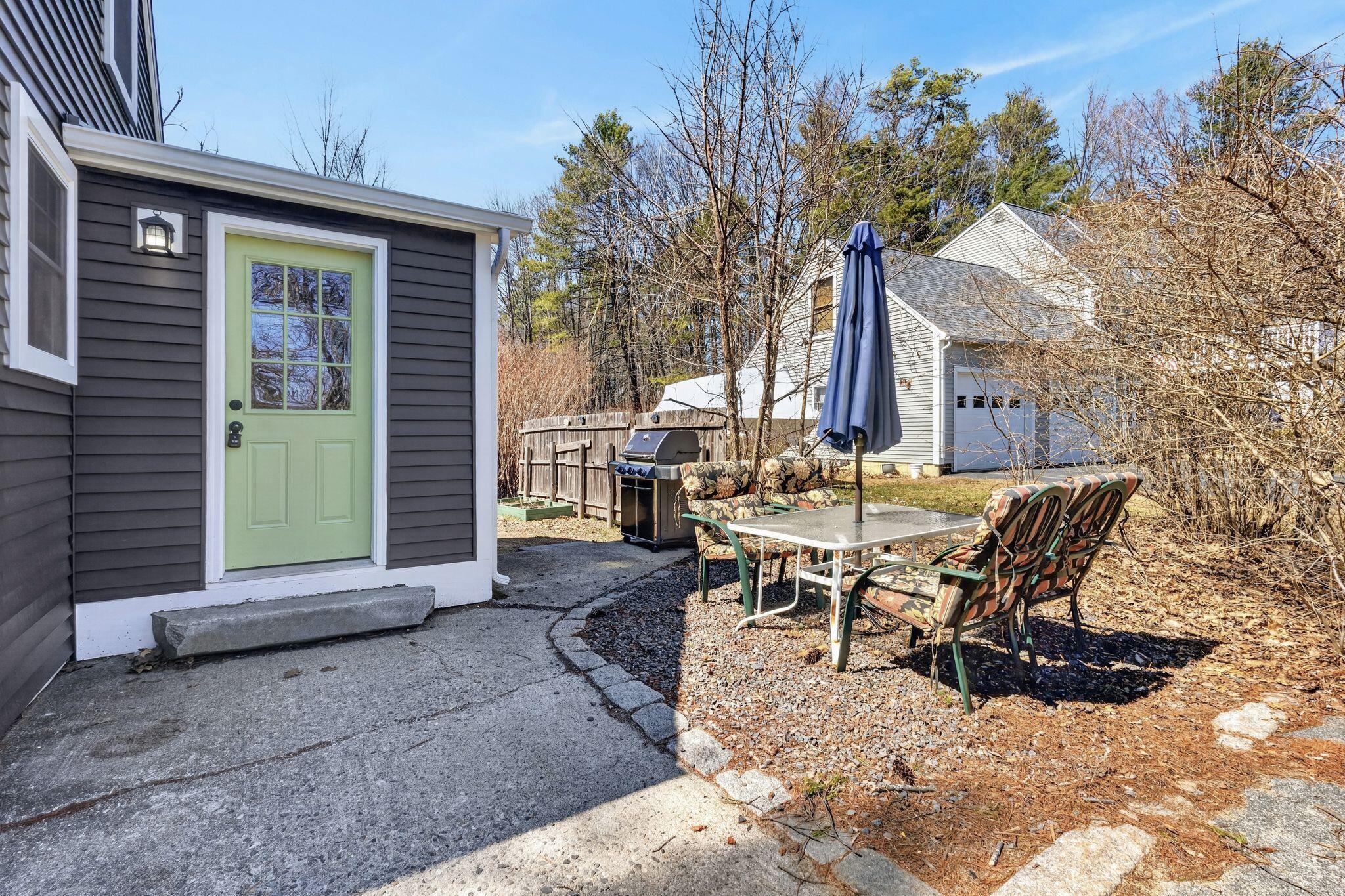 34 Tow Path Road Gorham, ME 04038 - Photo 4 of 40 34_Tow_Path_Rd_009