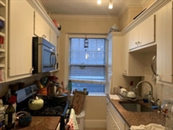 4 Chiswick Road, Unit 23 Boston, MA 02135 - Photo 6 of 10