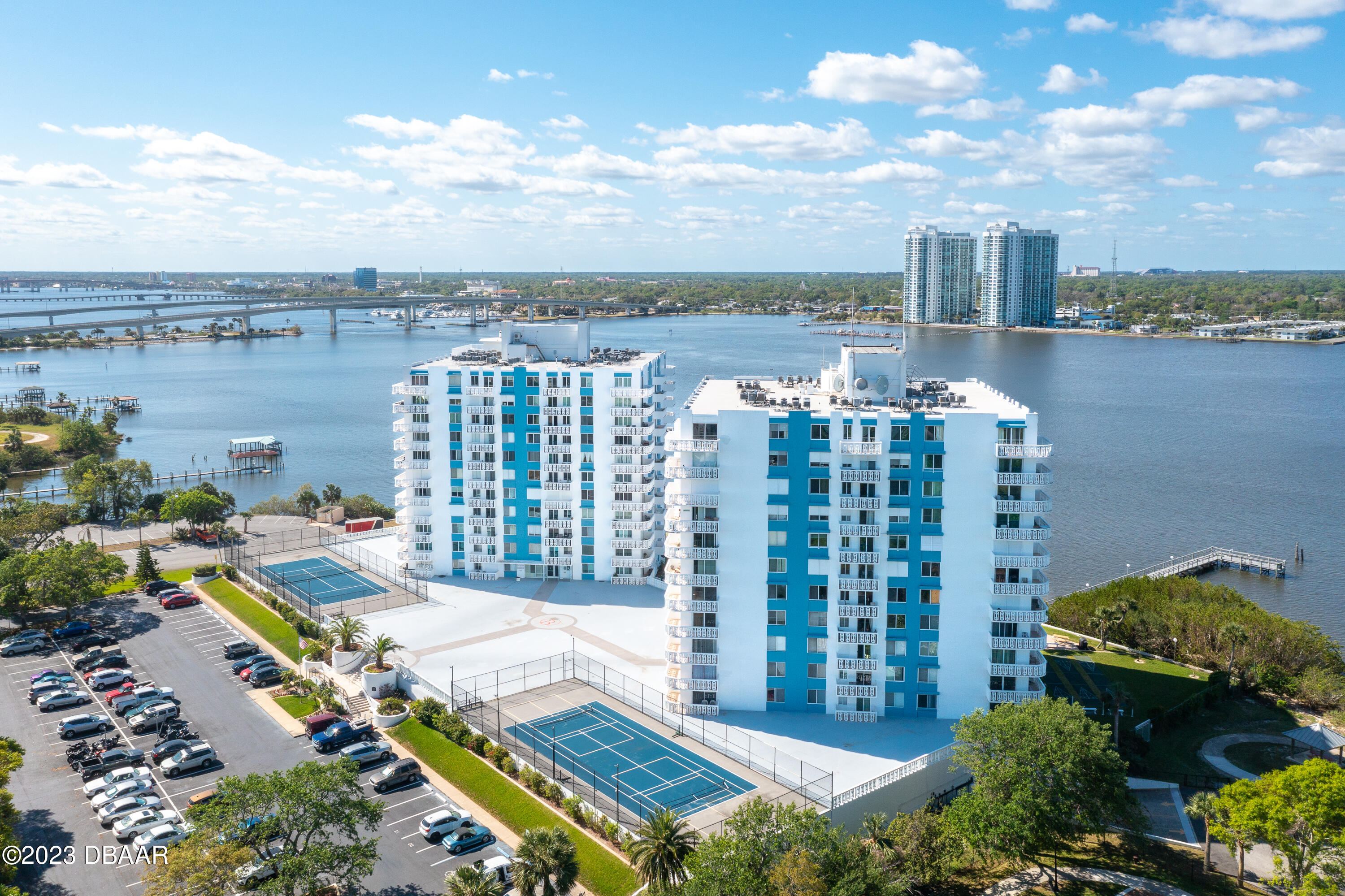 935 North Halifax Ave Unit 907  