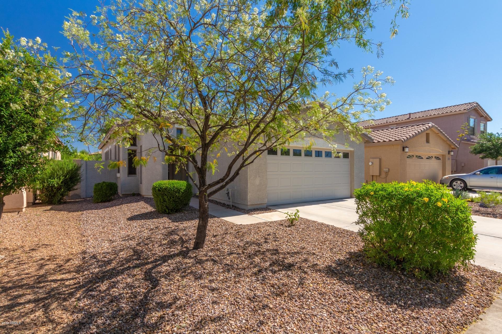 4321 South Rim Court Gilbert, AZ 85297 - Photo 6 of 25 pic2-front