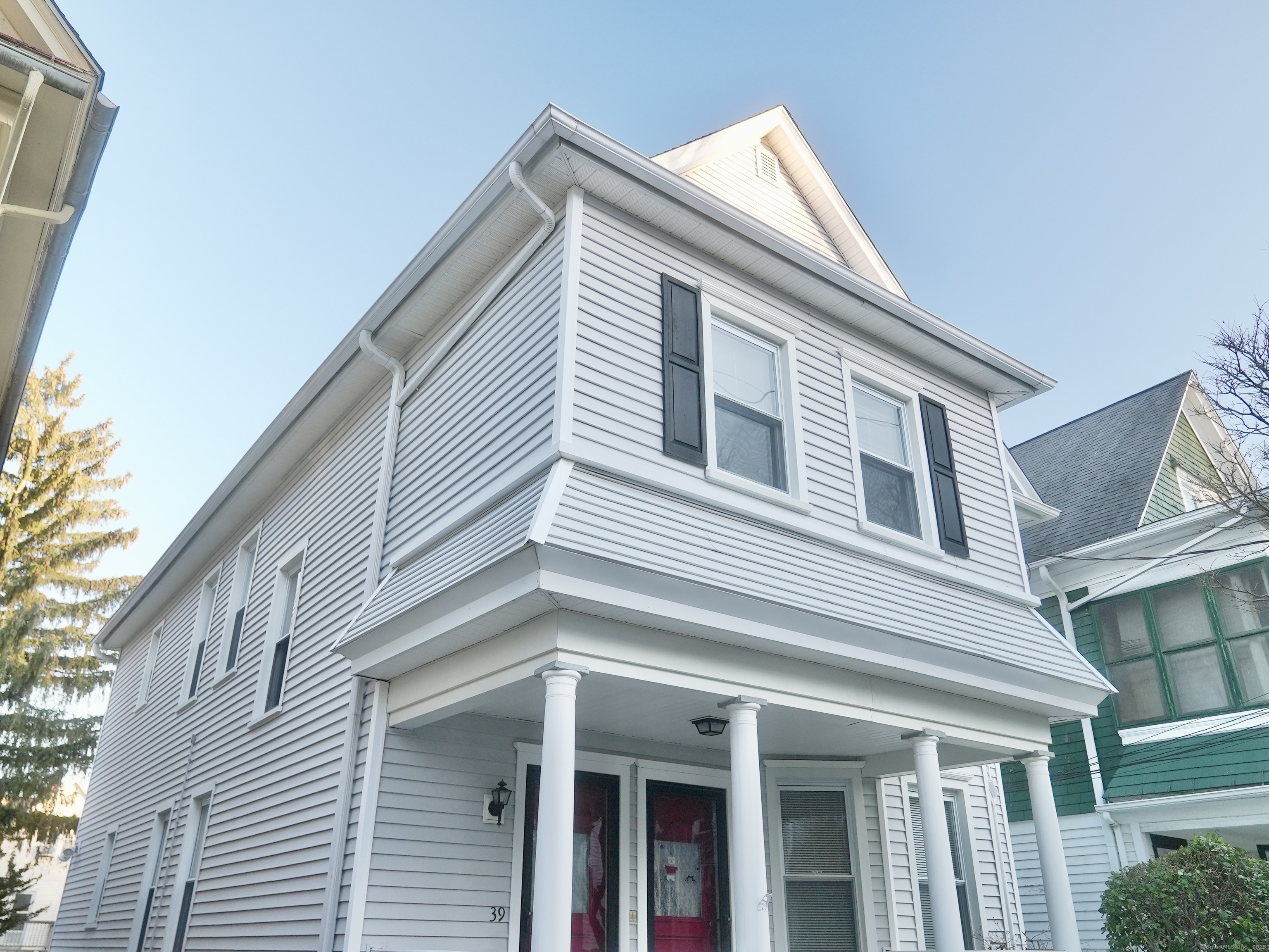 39 Pardee Place New Haven, CT 06515 - Photo 32 of 32 a view of a house with a balcony