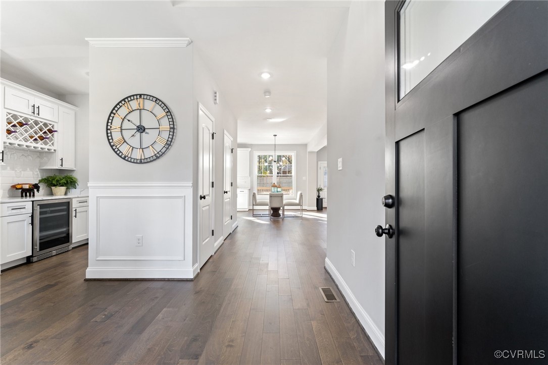 9015 Midway Road Henrico, VA 23229 - Photo 17 of 50 Foyer