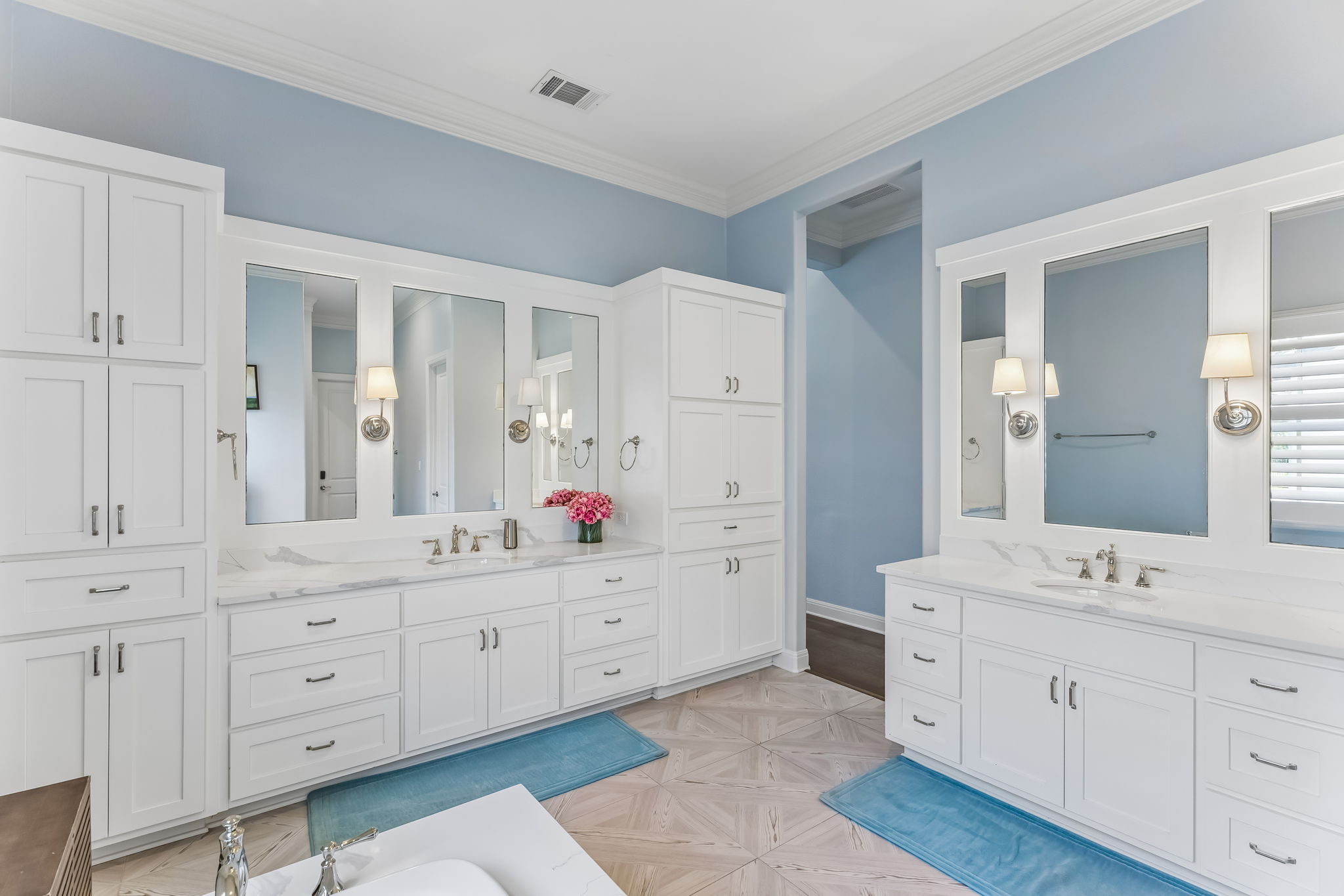 505 Flint Ridge Trail Georgetown, TX 78628 - Photo 21 of 40 Dual vanities provide generous space for daily routines.