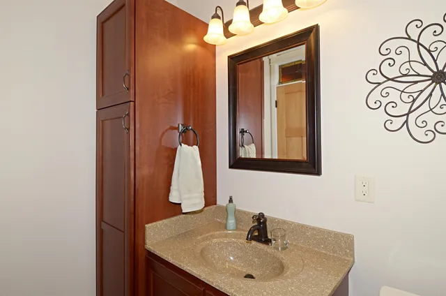 $634,000 | 24 Oak Ridge Trail, Deerfield, WI 53531