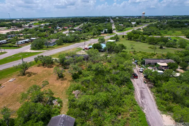 $6,900 | Tbd Esplanade, Karnes City, TX 78118