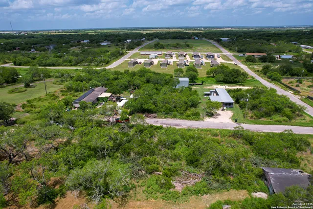 $6,900 | Tbd Esplanade, Karnes City, TX 78118