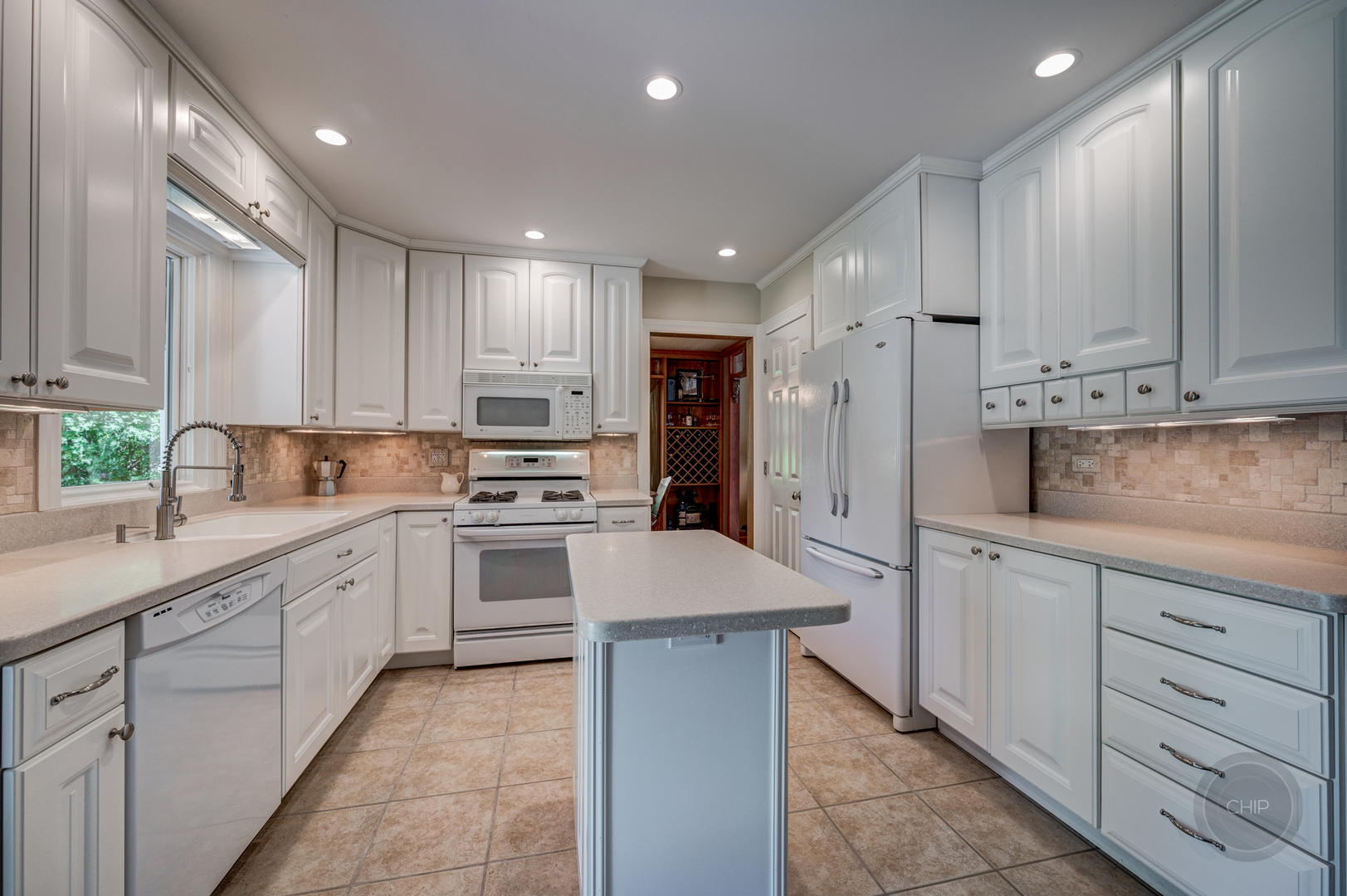 29W276 Wagner Road Naperville, IL 60564 - Photo 12 of 56