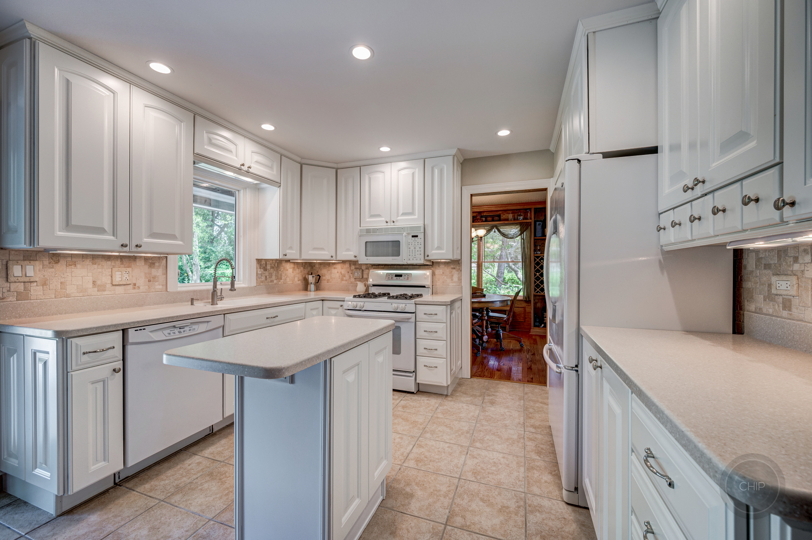 29W276 Wagner Road Naperville, IL 60564 - Photo 13 of 56