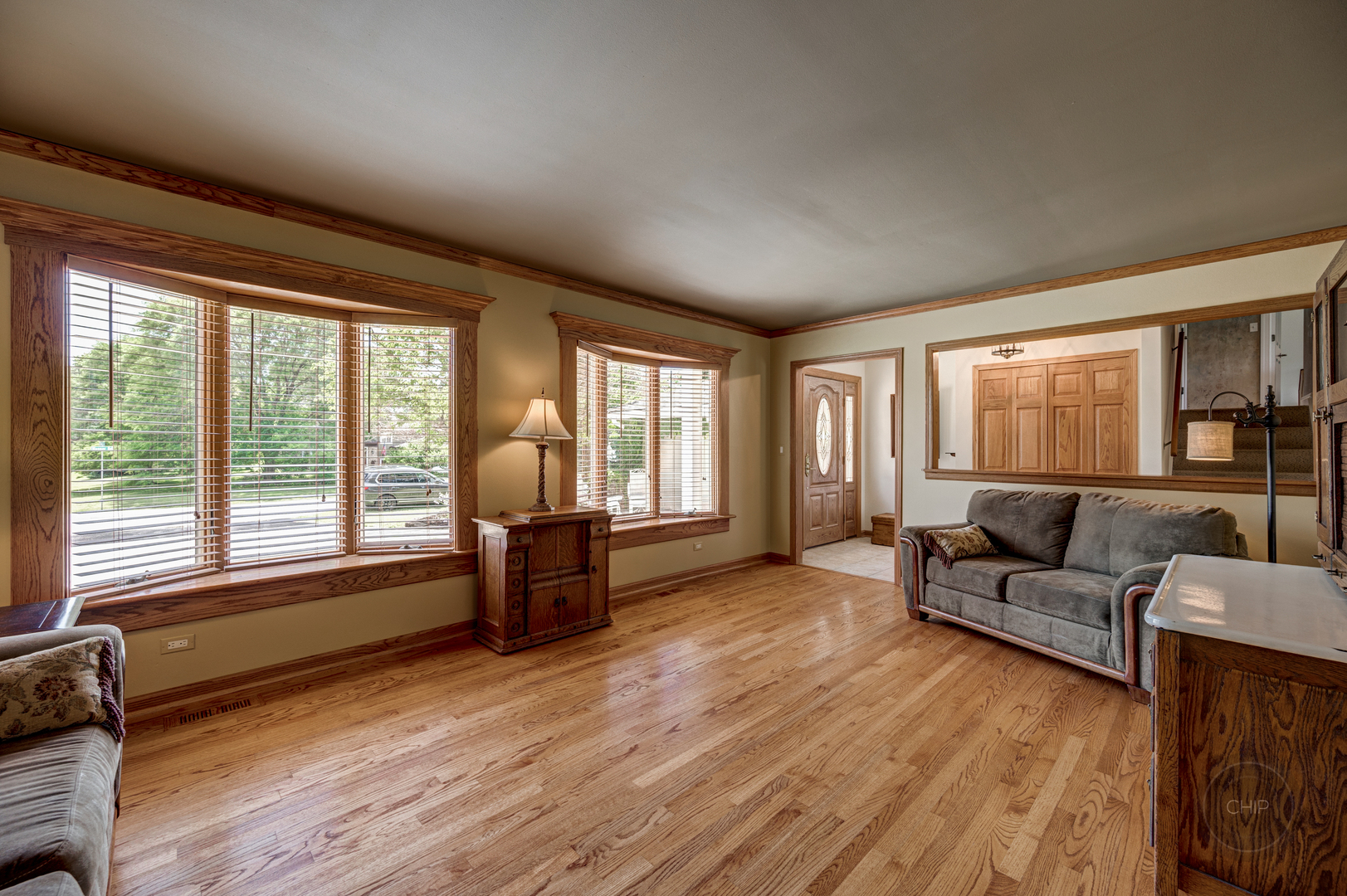 29W276 Wagner Road Naperville, IL 60564 - Photo 5 of 56