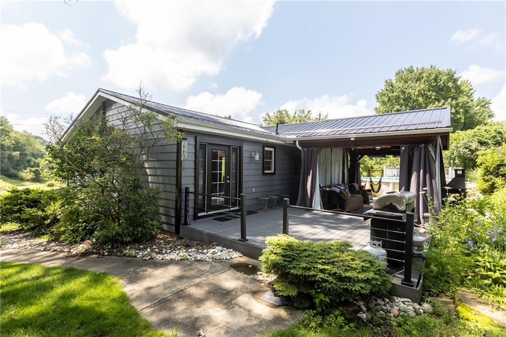 519 Gas Valley Road Georgetown, PA 15043 - Photo 3 of 35