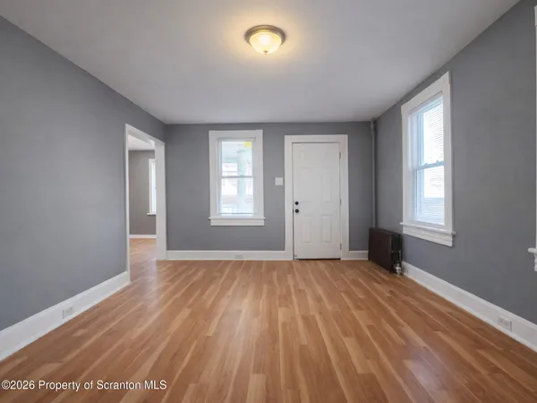 $2,000 | 2717 North Main Avenue, Scranton, PA 18508