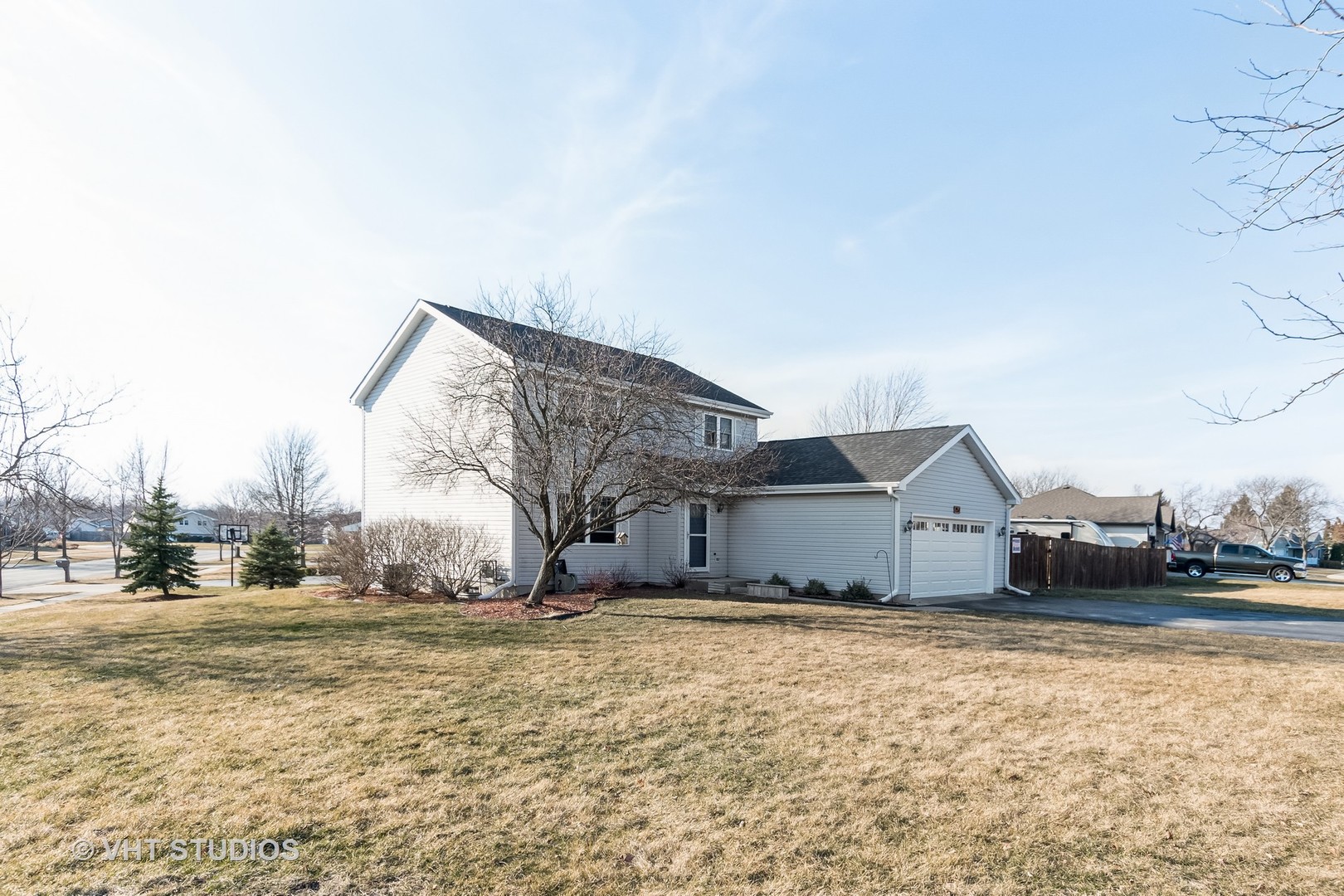 757 Longlane Road New Lenox, IL 60451 - Photo 2 of 16 a view of house with a yard