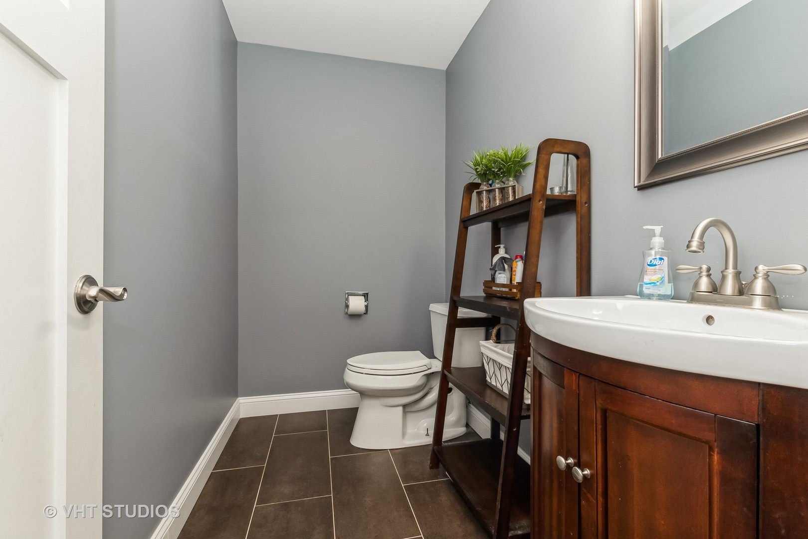 757 Longlane Road New Lenox, IL 60451 - Photo 8 of 16 a bathroom with a sink a toilet and shower