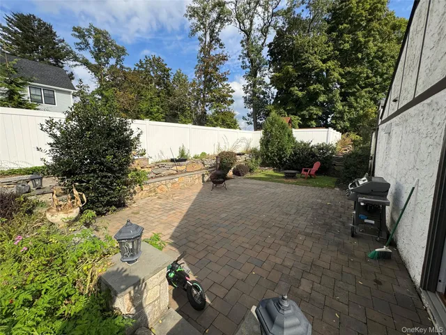 $4,000 | 20 Annadale Street, Armonk, NY 10504