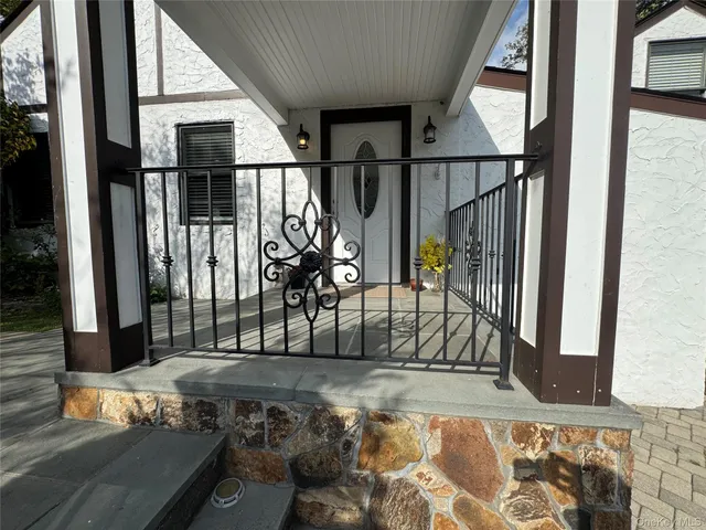 $4,000 | 20 Annadale Street, Armonk, NY 10504