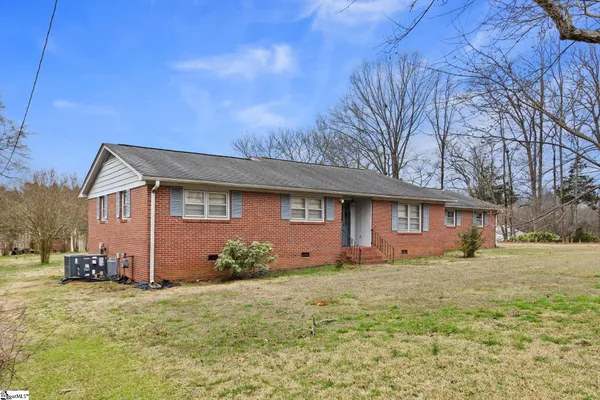 $225,000 | 1026 Sunset Boulevard, Clinton, SC 29325