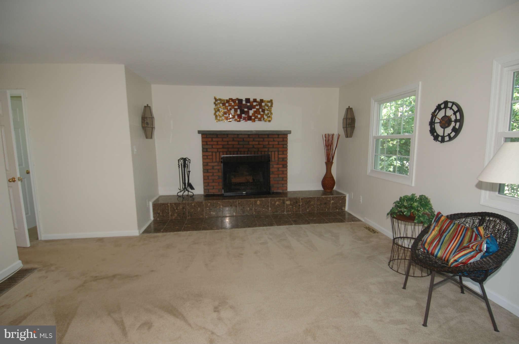 4913 Ridgeview Lane Bowie, MD 20715 - Photo 14 of 29 Family Room