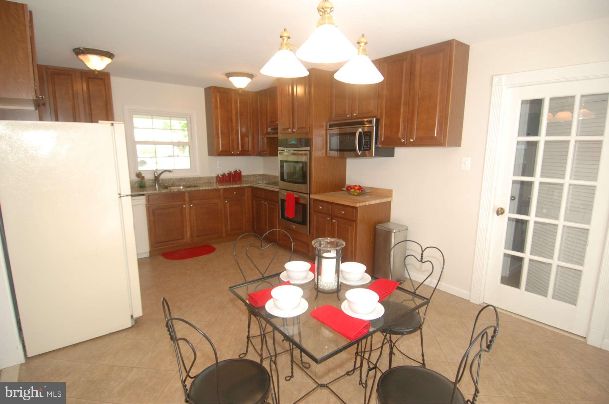 4913 Ridgeview Lane Bowie, MD 20715 - Photo 7 of 29 Kitchen